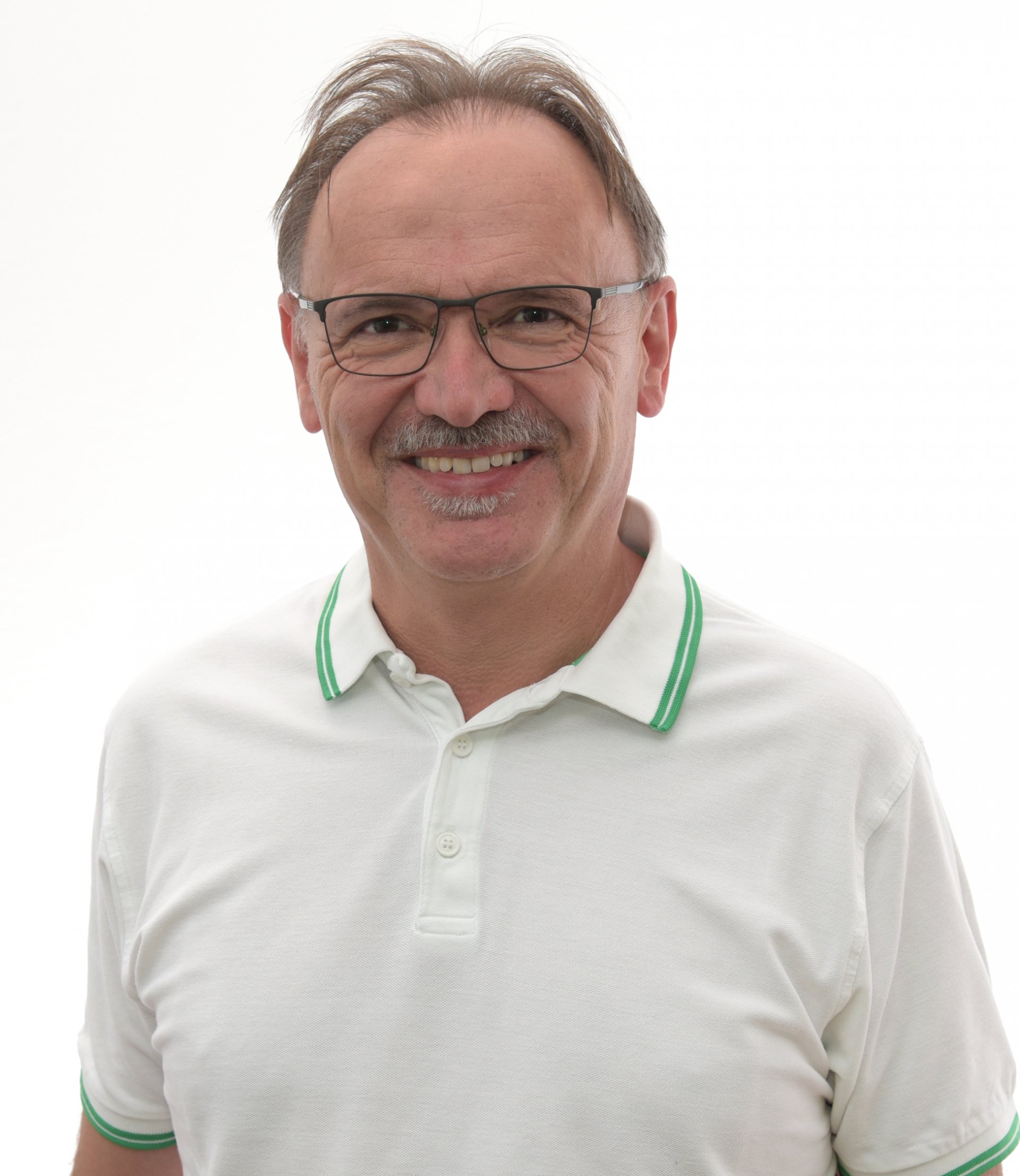 DR.JÜRGEN REISS